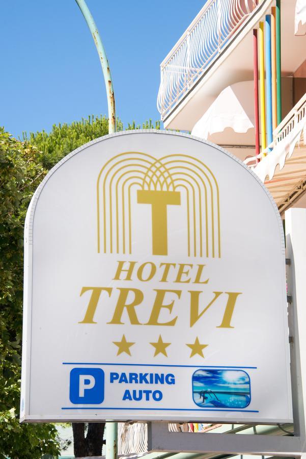לידו די ג'סולו Hotel Trevi מראה חיצוני תמונה
