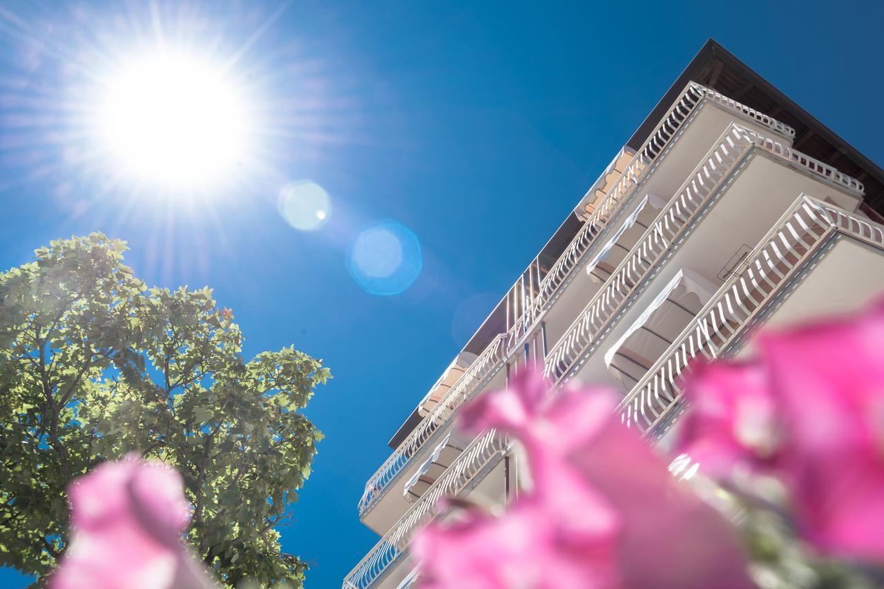 לידו די ג'סולו Hotel Trevi מראה חיצוני תמונה